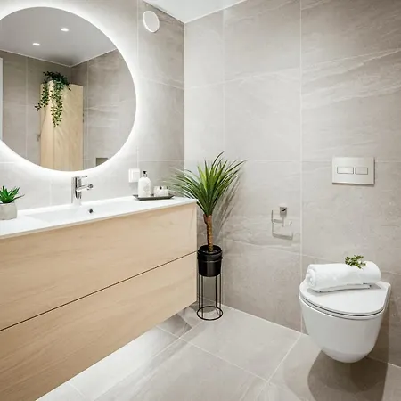 Nyaraló Modern House With Two Bathrooms And Two Bedrooms, Renovated In 2022