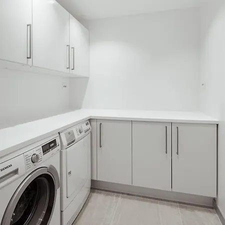 Modern House With Two Bathrooms And Two Bedrooms, Renovated In 2022 Holiday home Bergen